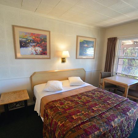 Western Hills Motel Флагстаф Екстериор снимка